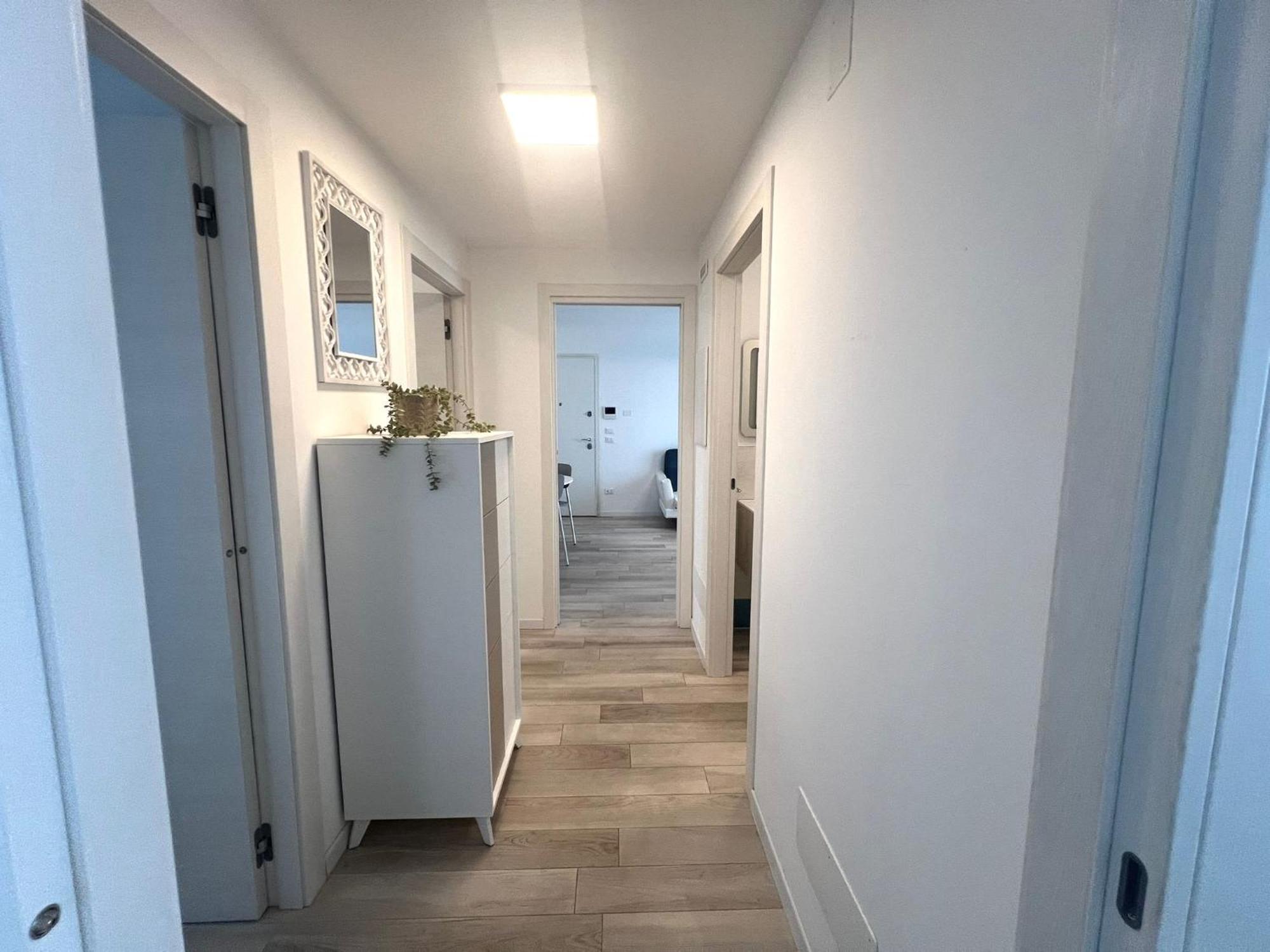 Sun Beach Residence Con Piscina - Piazza Brescia - Adria Holiday Jesolo - Family Apartments Room photo