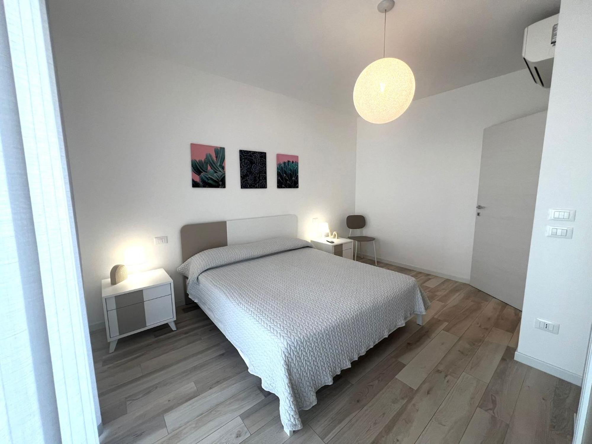 Sun Beach Residence Con Piscina - Piazza Brescia - Adria Holiday Jesolo - Family Apartments Room photo